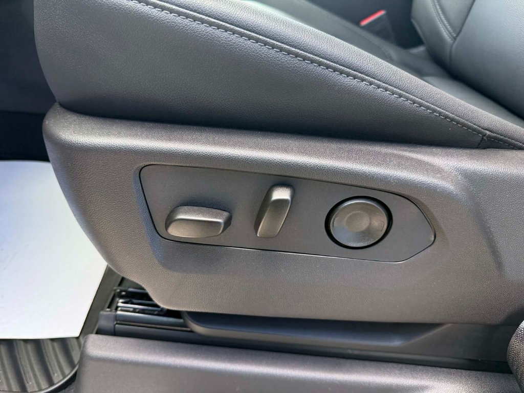 2026 Chevrolet Silverado 2500 HD LT in Grand Falls, New Brunswick - 21 - w1024h768px