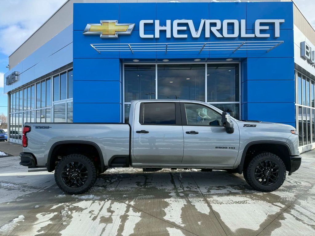 2026 Chevrolet Silverado 2500 HD LT in Grand Falls, New Brunswick - 4 - w1024h768px
