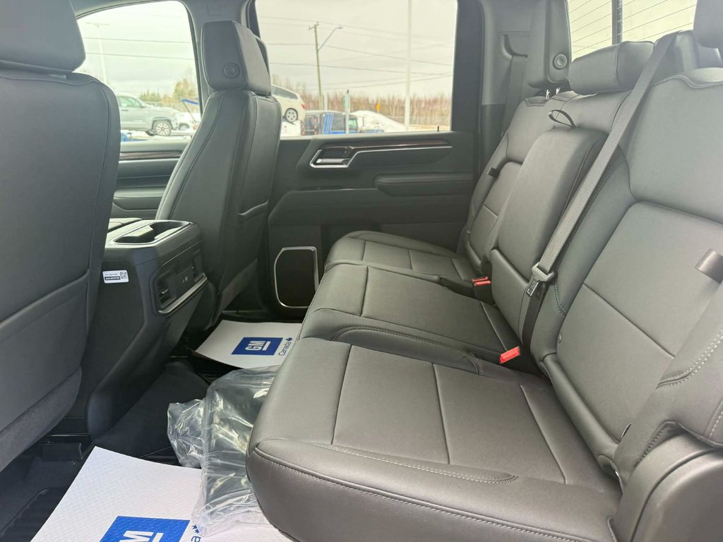 2026 Chevrolet Silverado 2500 HD LT in Grand Falls, New Brunswick - 16 - w1024h768px