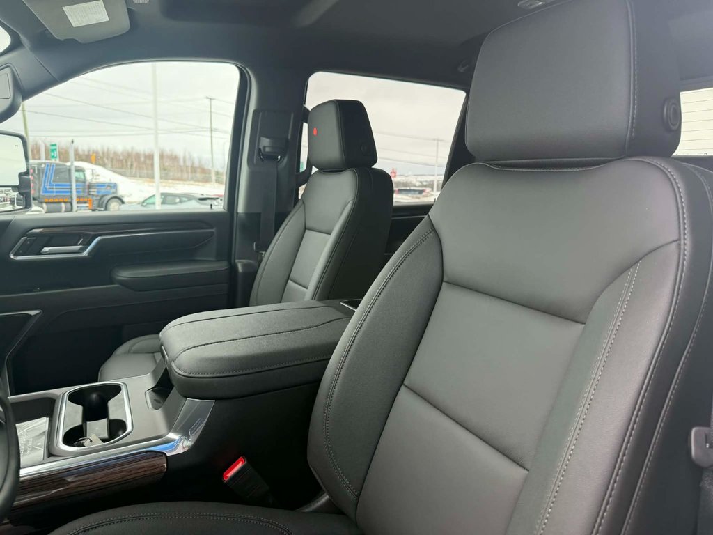 2026 Chevrolet Silverado 2500 HD LT in Grand Falls, New Brunswick - 14 - w1024h768px