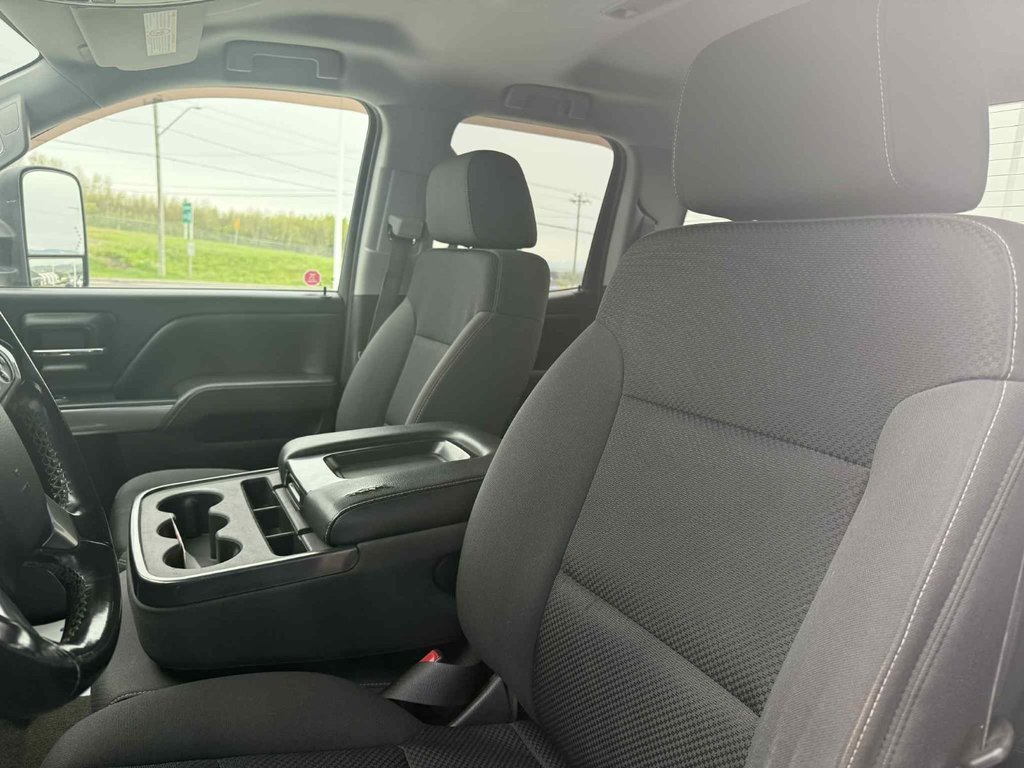 2015 Chevrolet Silverado 2500HD LT in Grand Falls, New Brunswick - 17 - w1024h768px