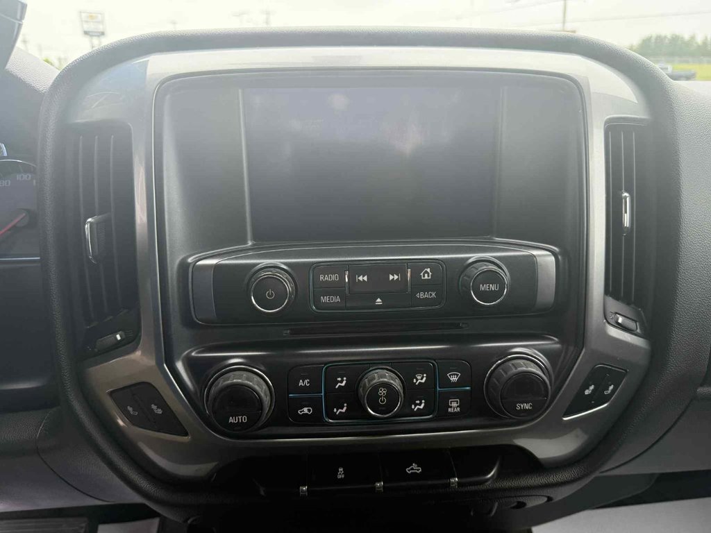 2015 Chevrolet Silverado 2500HD LT in Grand Falls, New Brunswick - 9 - w1024h768px