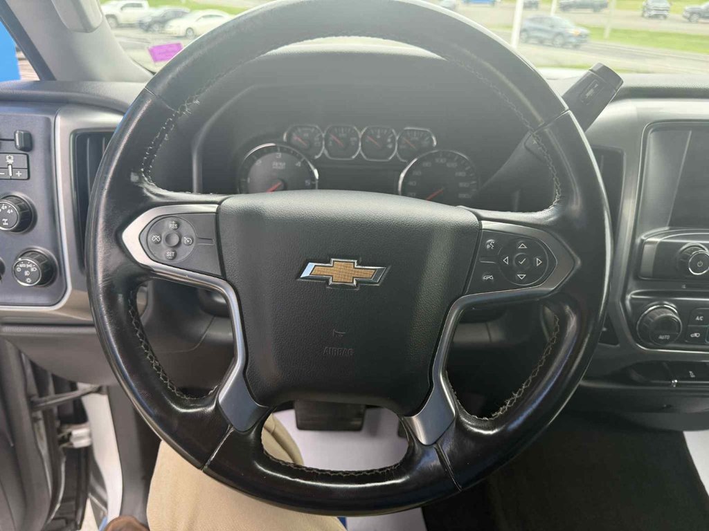 2015 Chevrolet Silverado 2500HD LT in Grand Falls, New Brunswick - 18 - w1024h768px