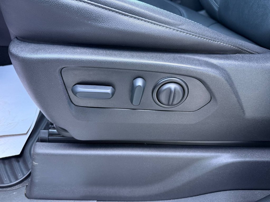 2022 Chevrolet Silverado 2500HD LT in Grand Falls, New Brunswick - 10 - w1024h768px