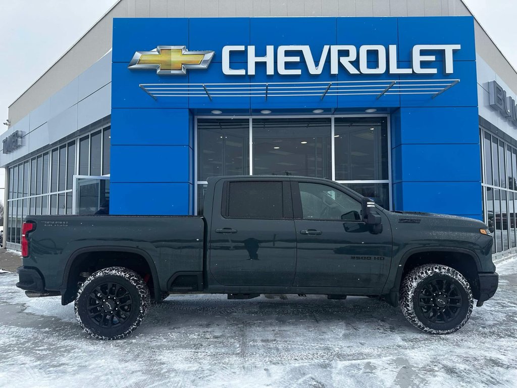 2025 Chevrolet Silverado 2500HD LT in Grand Falls, New Brunswick - 3 - w1024h768px