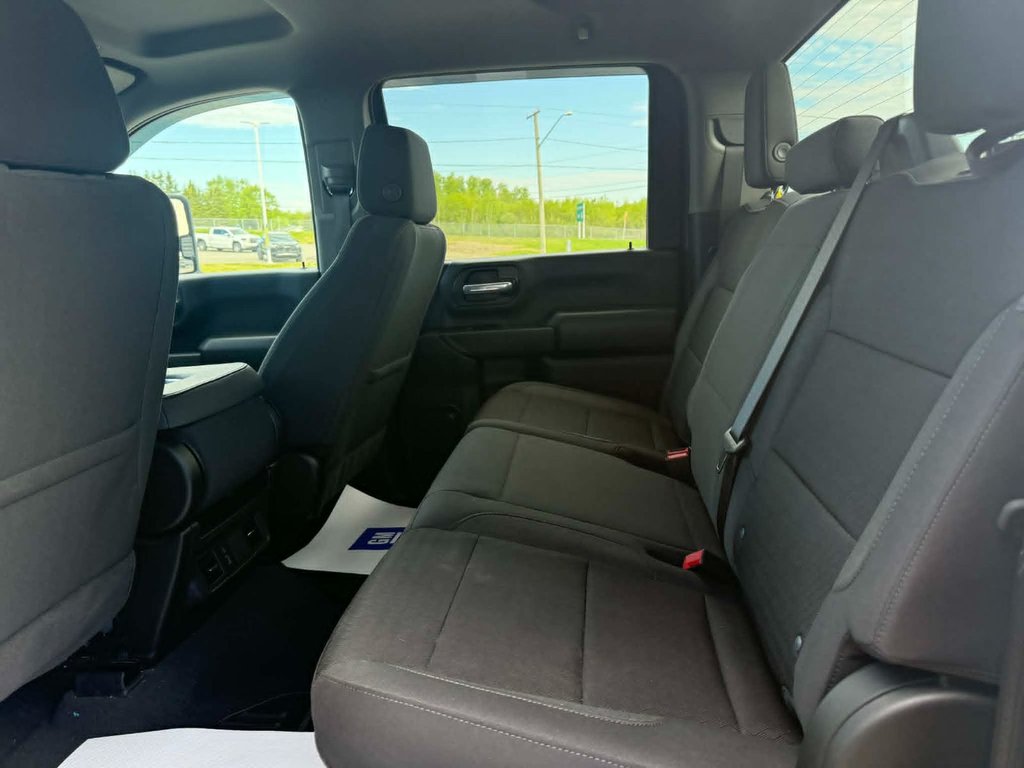 2025 Chevrolet Silverado 2500HD Custom in Grand Falls, New Brunswick - 17 - w1024h768px