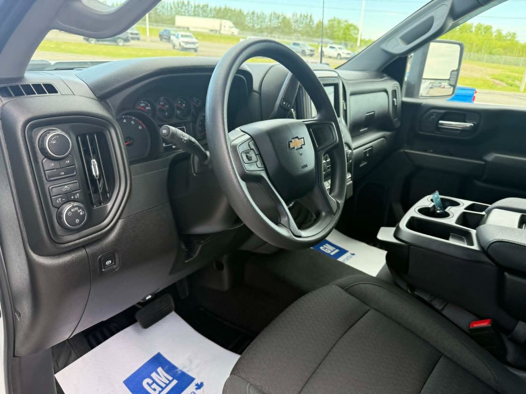 2025 Chevrolet Silverado 2500HD Custom in Grand Falls, New Brunswick - 20 - w1024h768px