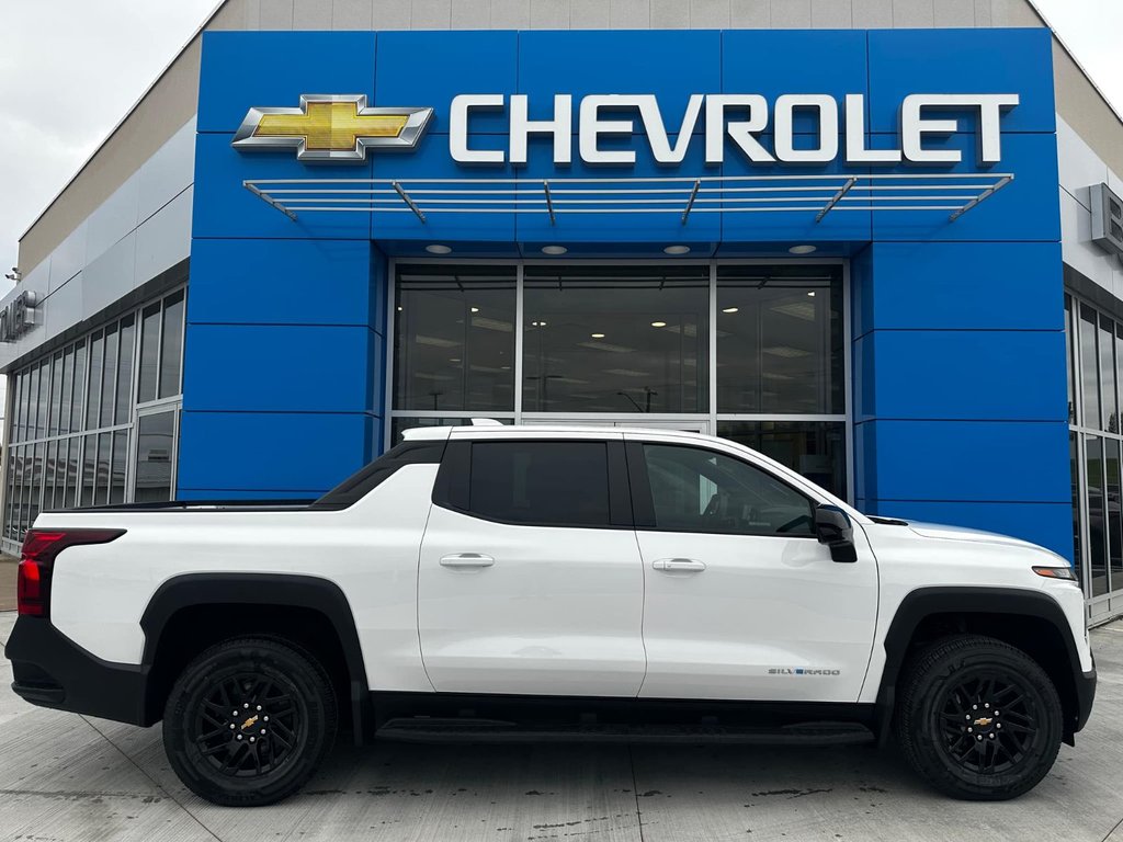 2024  Silverado EV 3WT in Grand Falls, New Brunswick - 3 - w1024h768px