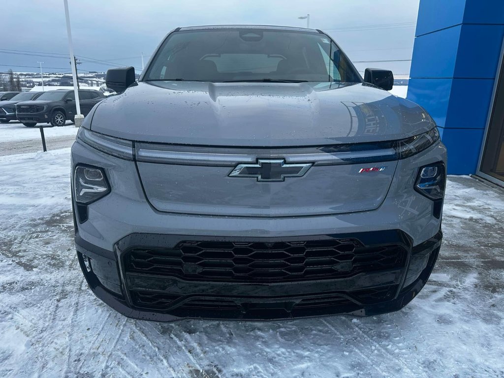 Chevrolet Silverado EV RST Max Range 2025 à Grand Falls, Nouveau-Brunswick - 2 - w1024h768px