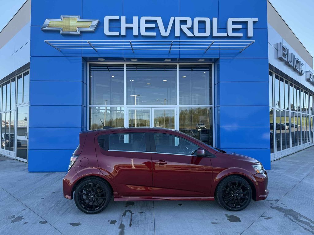 2018 Chevrolet Sonic Premier in Grand Falls, New Brunswick - 4 - w1024h768px