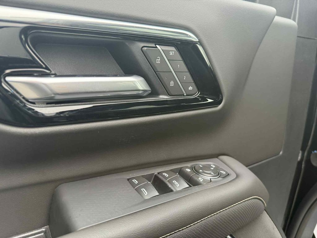 2026 Chevrolet Tahoe Premier in Grand Falls, New Brunswick - 19 - w1024h768px