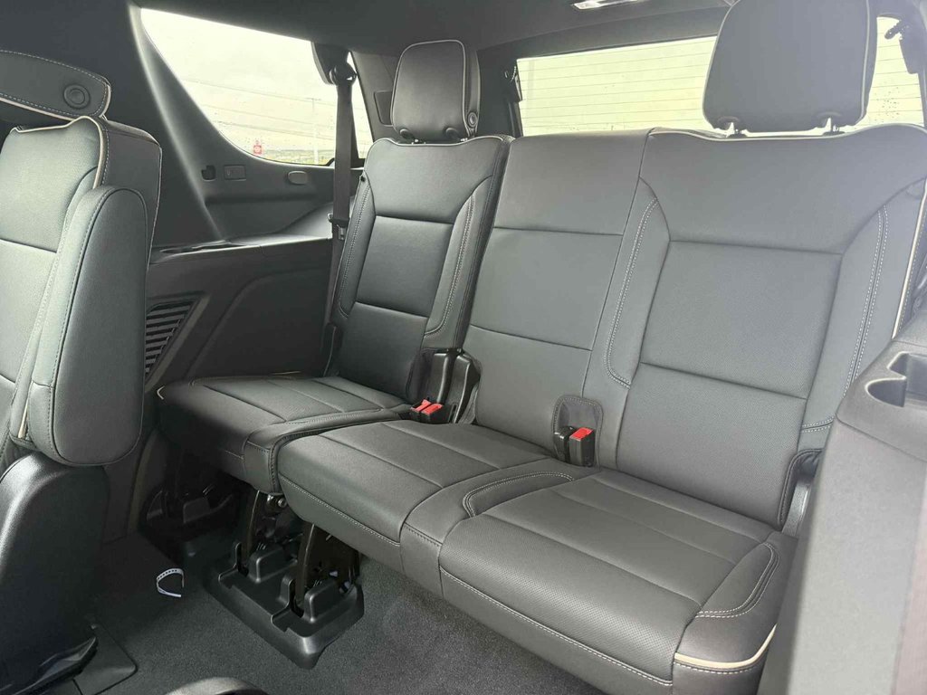 2026 Chevrolet Tahoe Premier in Grand Falls, New Brunswick - 21 - w1024h768px