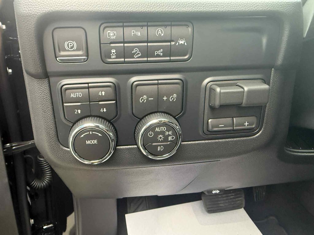 2026 Chevrolet Tahoe Premier in Grand Falls, New Brunswick - 11 - w1024h768px