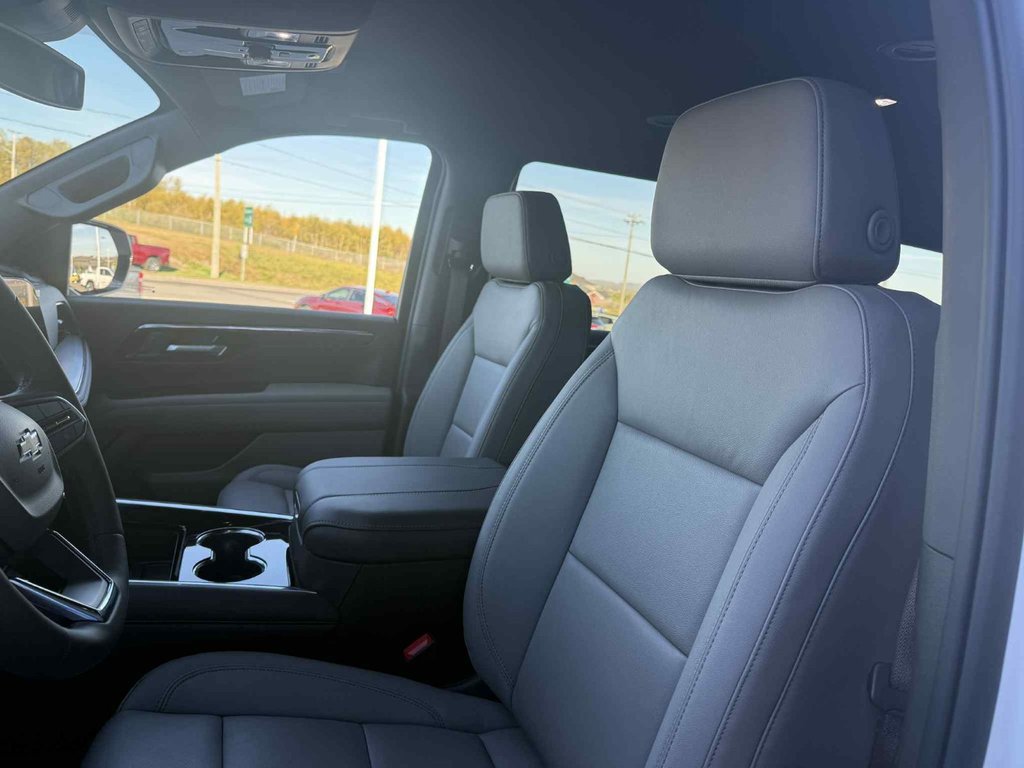 2026 Chevrolet Tahoe LT in Grand Falls, New Brunswick - 15 - w1024h768px