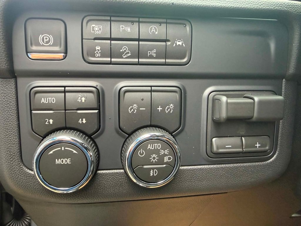 2026 Chevrolet Tahoe LT in Grand Falls, New Brunswick - 19 - w1024h768px