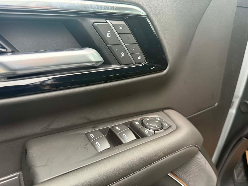 2026 Chevrolet Tahoe LT in Grand Falls, New Brunswick - 15 - w1024h768px