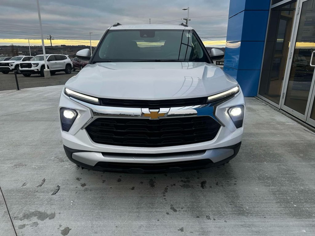 2025 Chevrolet Trailblazer LT in Grand Falls, New Brunswick - 2 - w1024h768px