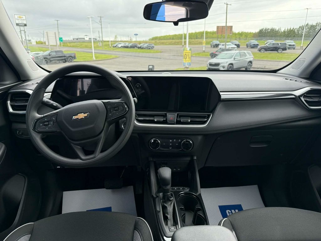 Chevrolet Trailblazer LS 2026 à Grand Falls, Nouveau-Brunswick - 15 - w1024h768px