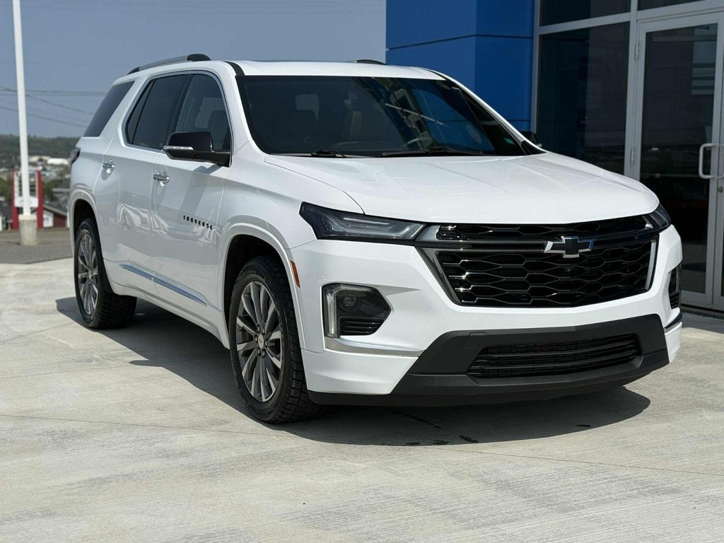 2022 Chevrolet Traverse Premier in Grand Falls, New Brunswick - 2 - w1024h768px