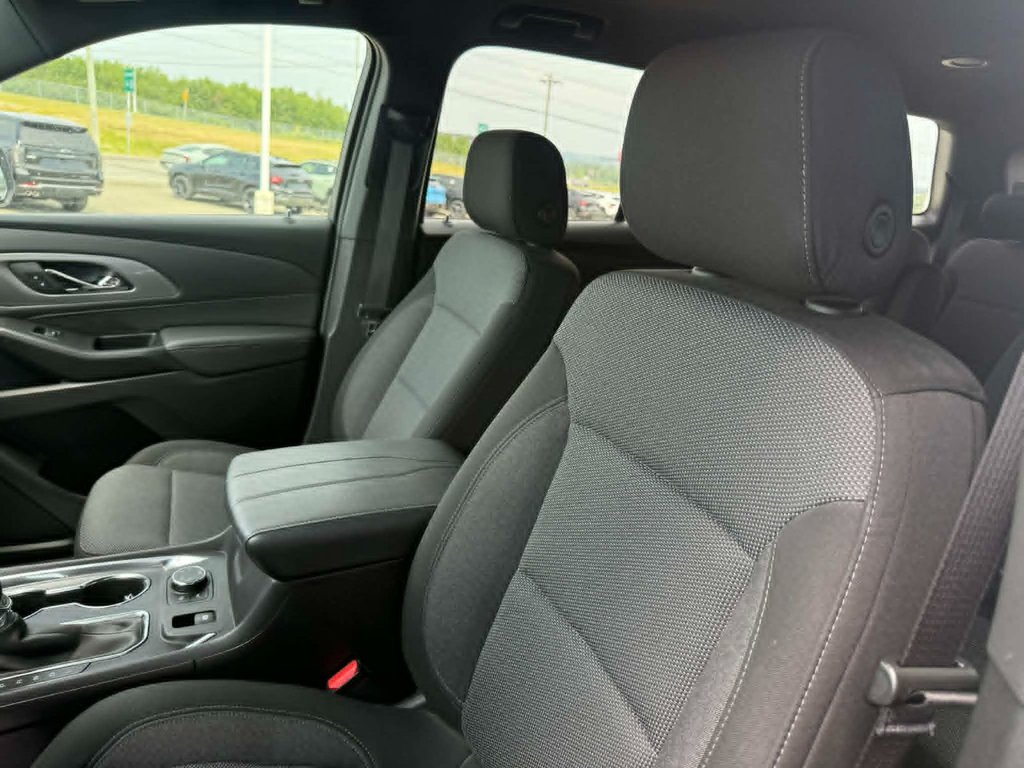 Chevrolet Traverse LT Cloth 2022 à Grand Falls, Nouveau-Brunswick - 10 - w1024h768px