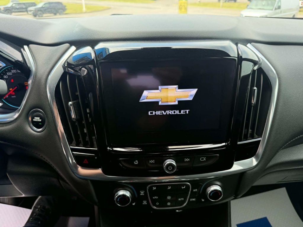 Chevrolet Traverse LT Cloth 2022 à Grand Falls, Nouveau-Brunswick - 14 - w1024h768px