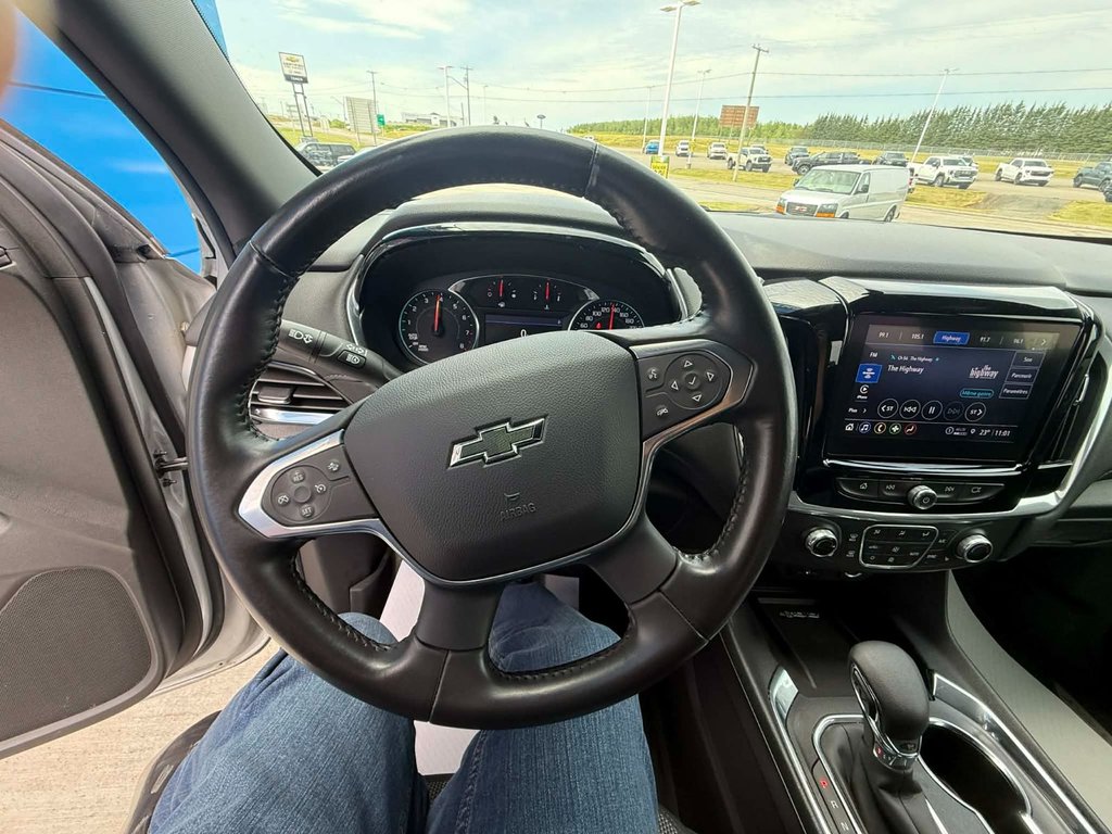 Chevrolet Traverse LT Cloth 2022 à Grand Falls, Nouveau-Brunswick - 18 - w1024h768px