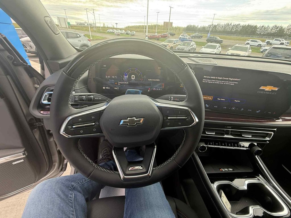 2026 Chevrolet Traverse Z71 in Grand Falls, New Brunswick - 11 - w1024h768px