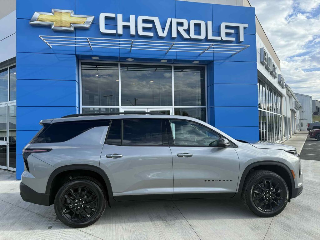 2026 Chevrolet Traverse LT in Grand Falls, New Brunswick - 4 - w1024h768px
