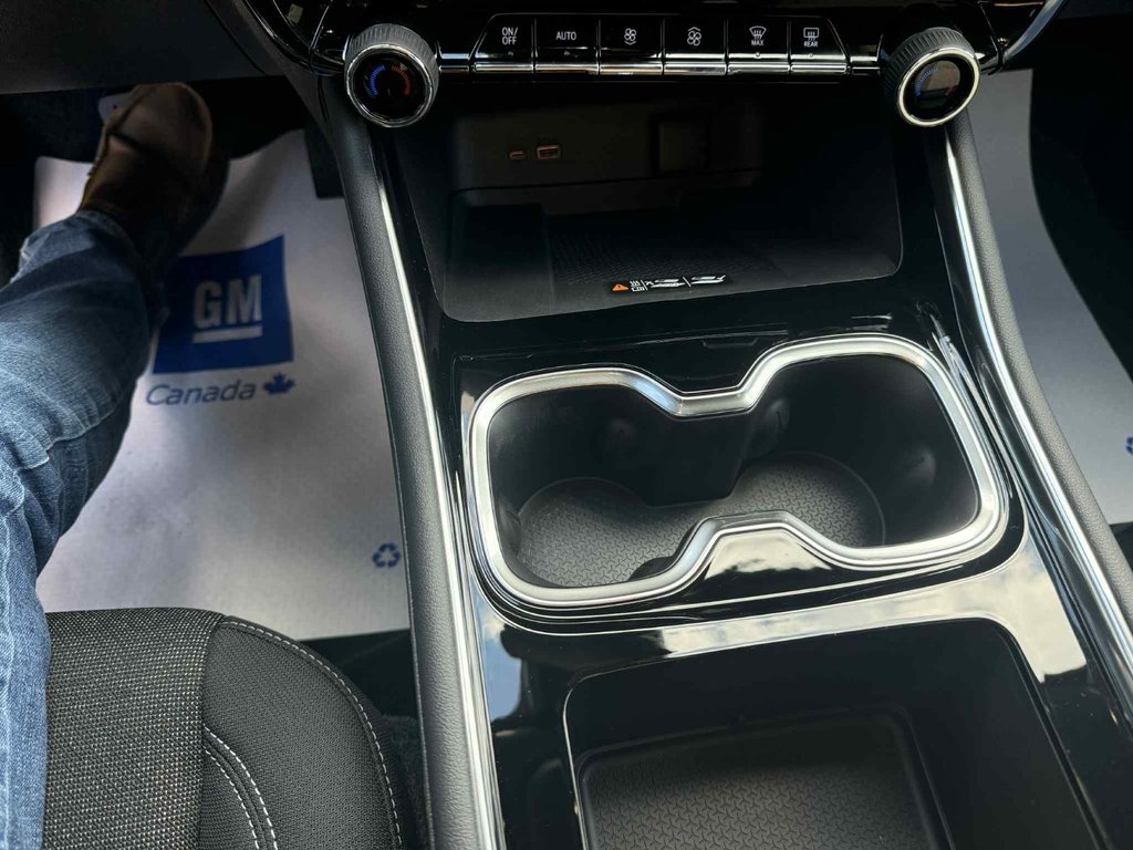 2026 Chevrolet Traverse LT in Grand Falls, New Brunswick - 12 - w1024h768px