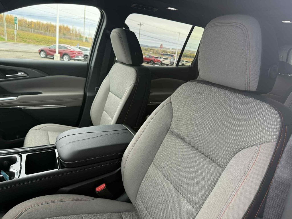 2026 Chevrolet Traverse LT in Grand Falls, New Brunswick - 12 - w1024h768px