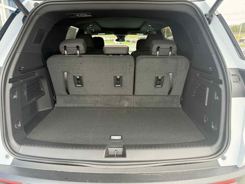 2026 Chevrolet Traverse LT in Grand Falls, New Brunswick - 6 - w1024h768px