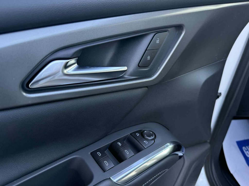 2026 Chevrolet Traverse LT in Grand Falls, New Brunswick - 11 - w1024h768px