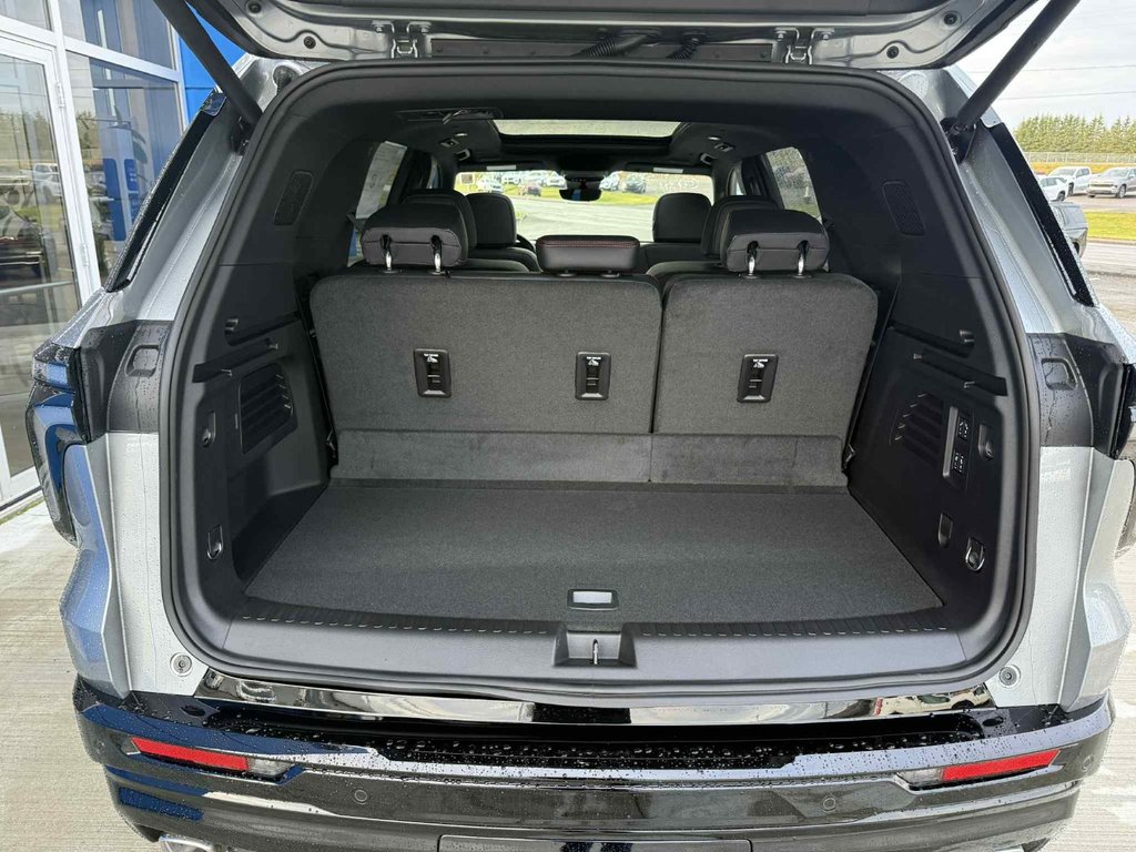 2026 Chevrolet Traverse RS in Grand Falls, New Brunswick - 8 - w1024h768px