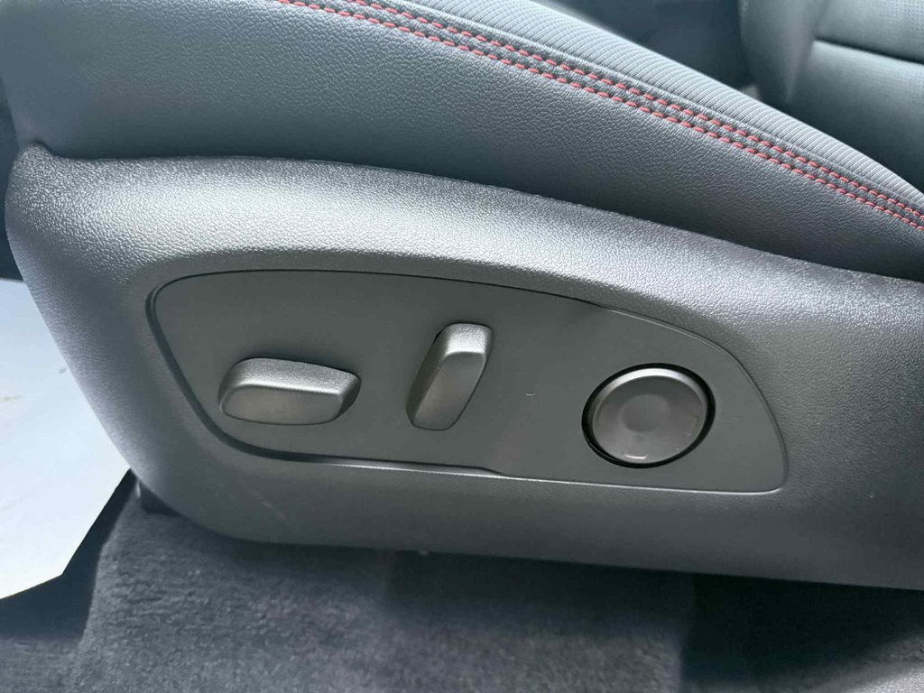 2026 Chevrolet Traverse RS in Grand Falls, New Brunswick - 11 - w1024h768px