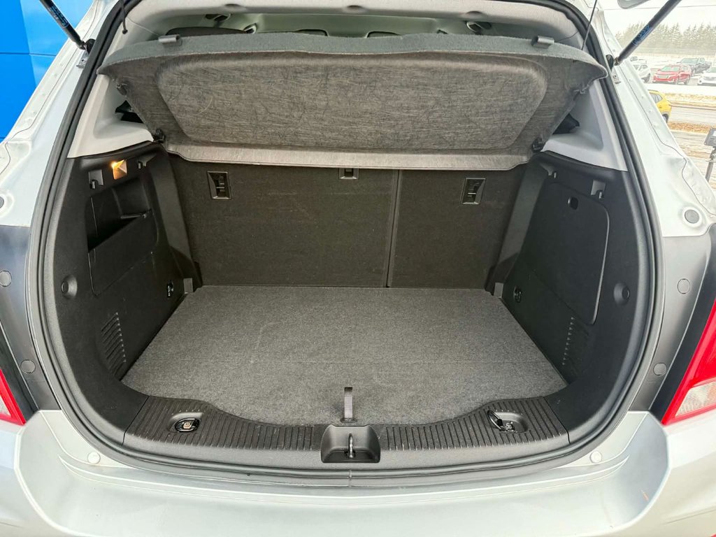 2019 Chevrolet Trax LT in Grand Falls, New Brunswick - 8 - w1024h768px