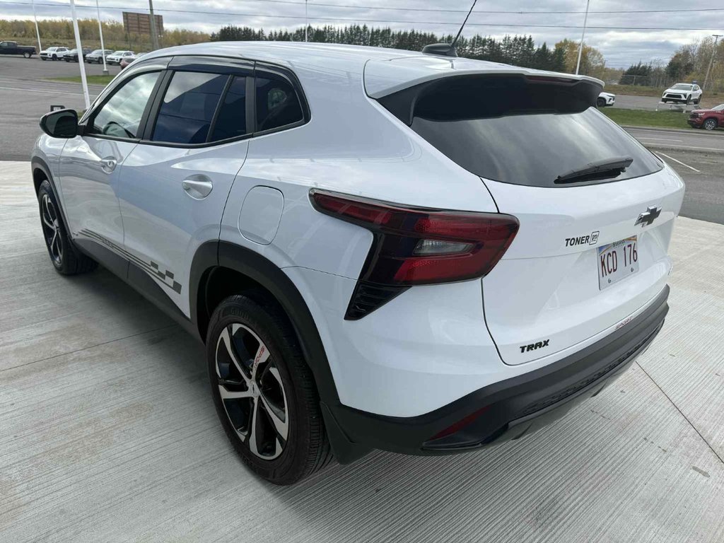 2024 Chevrolet Trax 1RS in Grand Falls, New Brunswick - 5 - w1024h768px