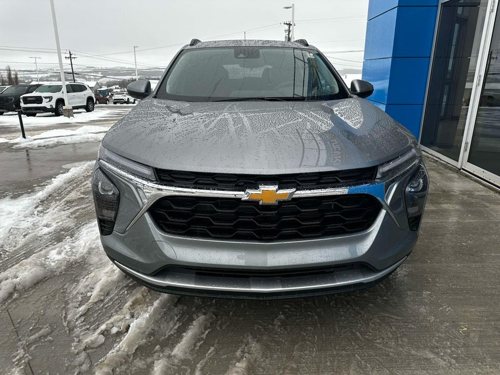 2025 Chevrolet Trax LT in Grand Falls, New Brunswick - 2 - w1024h768px