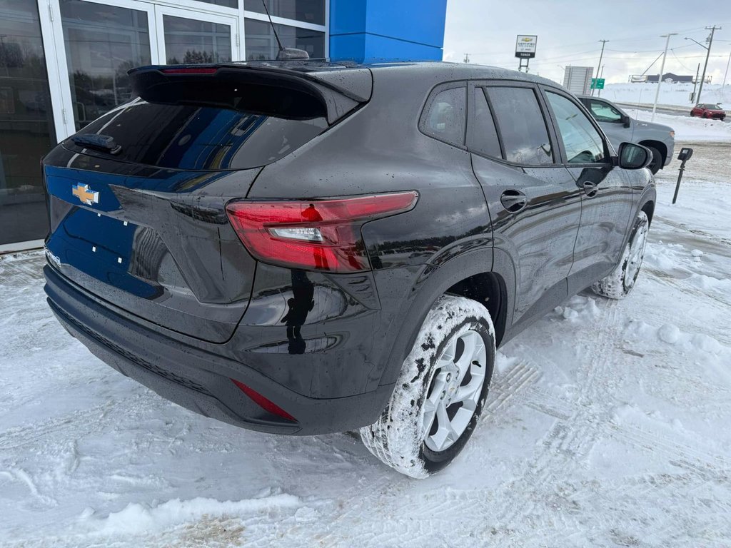 2025 Chevrolet Trax LS in Grand Falls, New Brunswick - 4 - w1024h768px