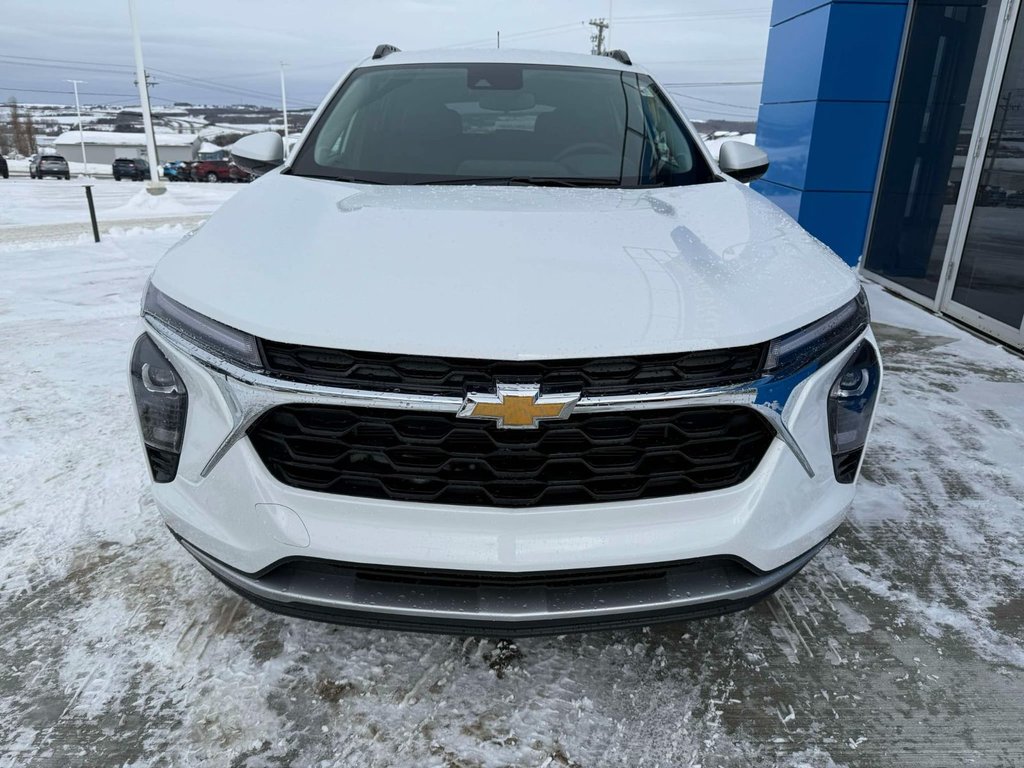 2025 Chevrolet Trax LT in Grand Falls, New Brunswick - 2 - w1024h768px