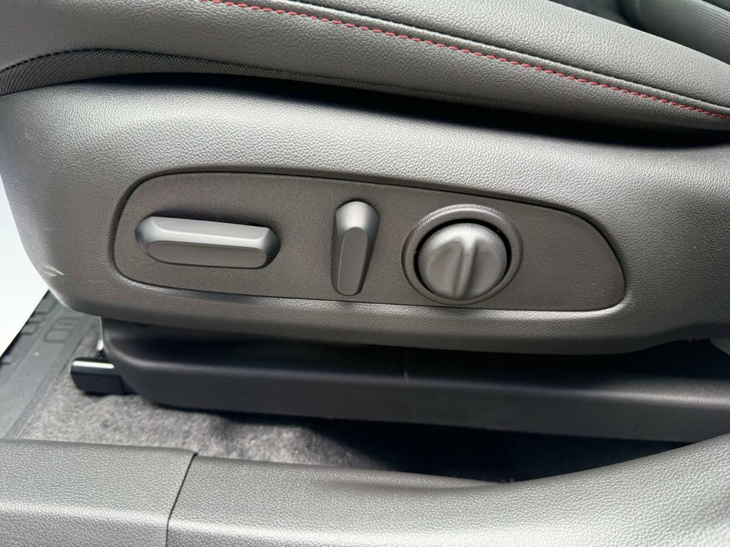 2025 Chevrolet Trax 2RS in Grand Falls, New Brunswick - 9 - w1024h768px