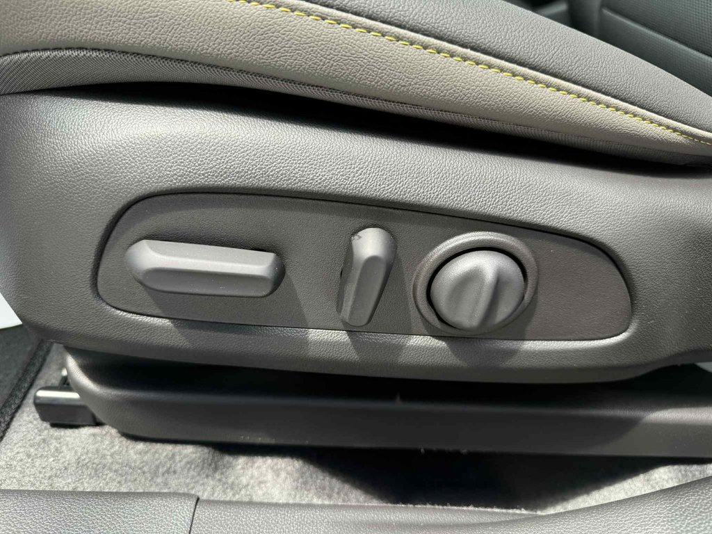 2025 Chevrolet Trax ACTIV in Grand Falls, New Brunswick - 16 - w1024h768px