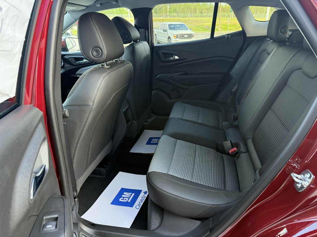 2025 Chevrolet Trax LT in Grand Falls, New Brunswick - 9 - w1024h768px