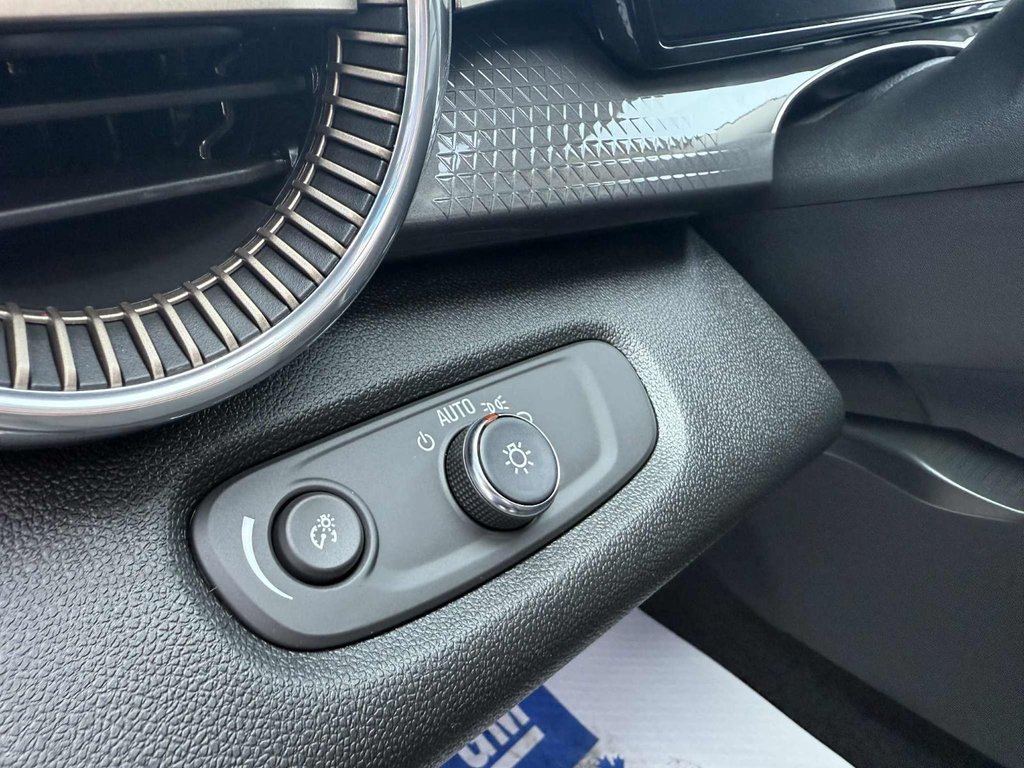 2025 Chevrolet Trax ACTIV in Grand Falls, New Brunswick - 16 - w1024h768px