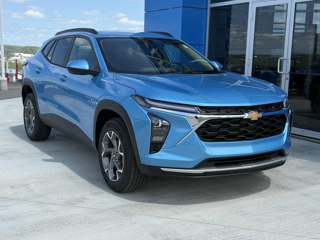 2025 Chevrolet Trax LT in Grand Falls, New Brunswick - 2 - w1024h768px
