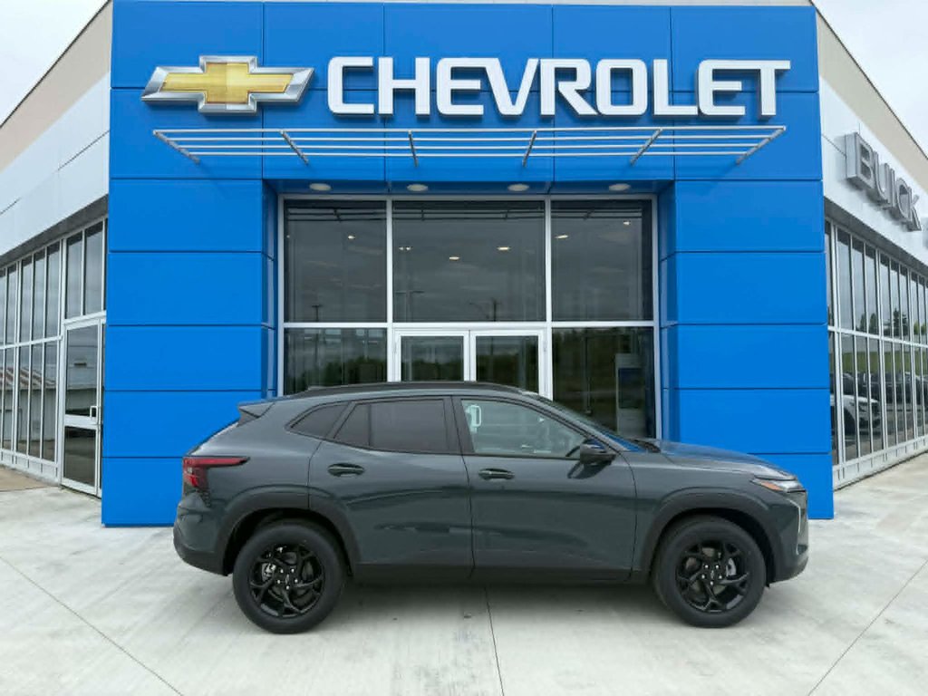 2026 Chevrolet Trax LT in Grand Falls, New Brunswick - 4 - w1024h768px