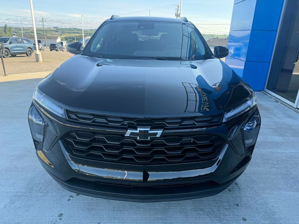 2026 Chevrolet Trax LT in Grand Falls, New Brunswick - 3 - w1024h768px