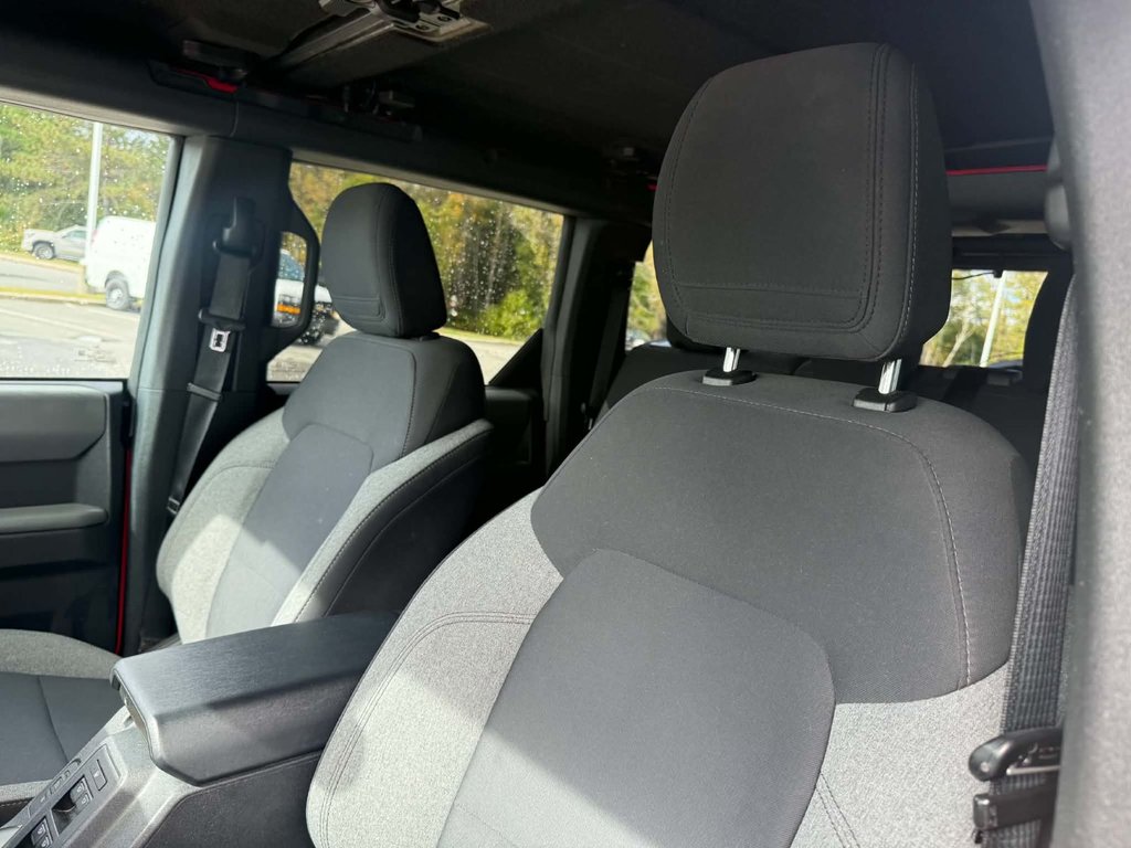 2022 Ford Bronco in Edmundston, New Brunswick - 10 - w1024h768px