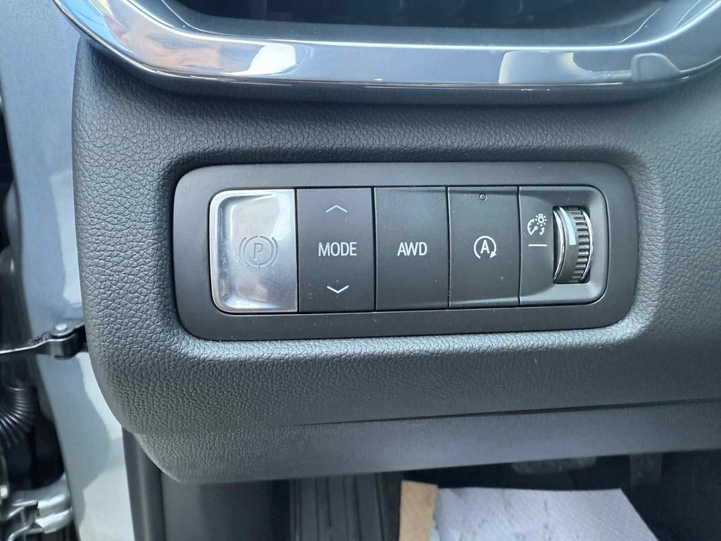 2026 GMC Acadia ELEVATION in Grand Falls, New Brunswick - 10 - w1024h768px