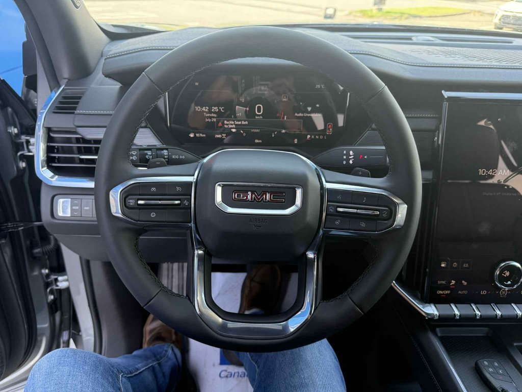 2026 GMC Acadia ELEVATION in Grand Falls, New Brunswick - 18 - w1024h768px