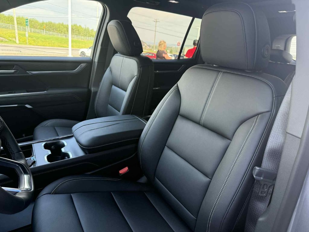 2026 GMC Acadia ELEVATION in Grand Falls, New Brunswick - 13 - w1024h768px